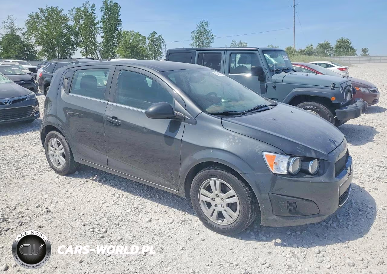 2016 Chevrolet Sonic Lt VIN:1G1JC6SH2G4169904 - 4