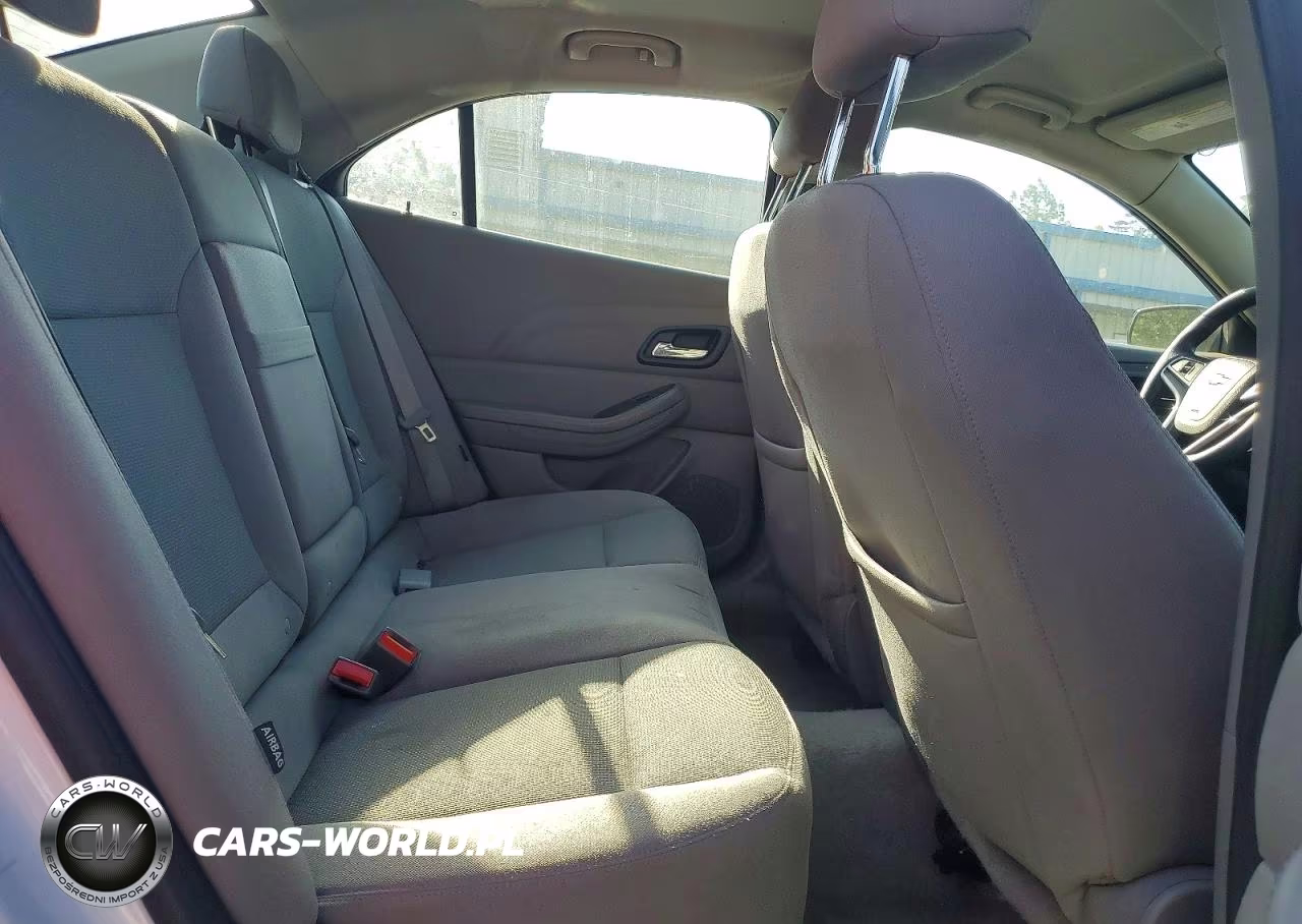 2013 Chevrolet Malibu Ls VIN:1G11B5SA9DF215096 - 10