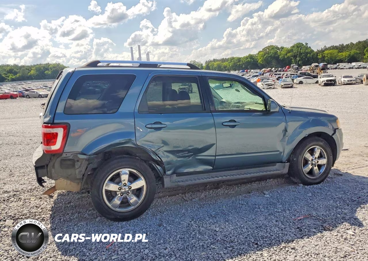 2010 Ford Escape Limited VIN:1FMCU0E70AKB31891 - 3