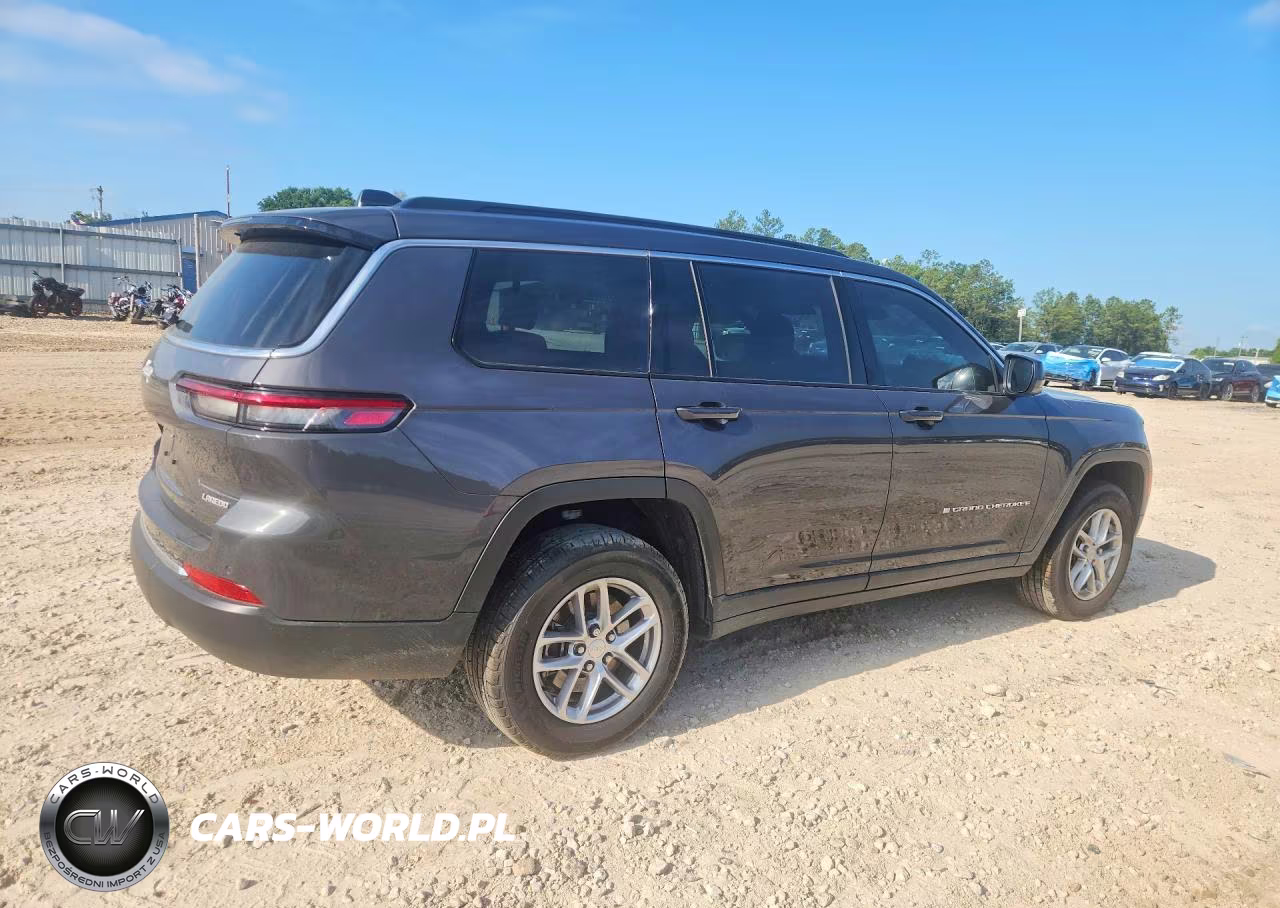 2025 Jeep Grand Cherokee L Laredo VIN:1C4RJKAG0S8795163 - 3
