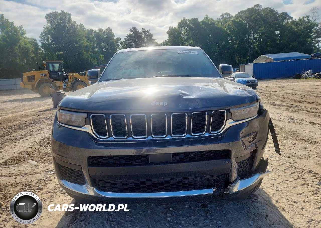 2025 Jeep Grand Cherokee L Laredo VIN:1C4RJKAG0S8795163 - 5