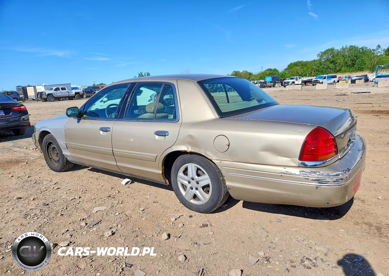 1999 Ford Crown Victoria VIN:2FAFP73W5XX115810 - 2