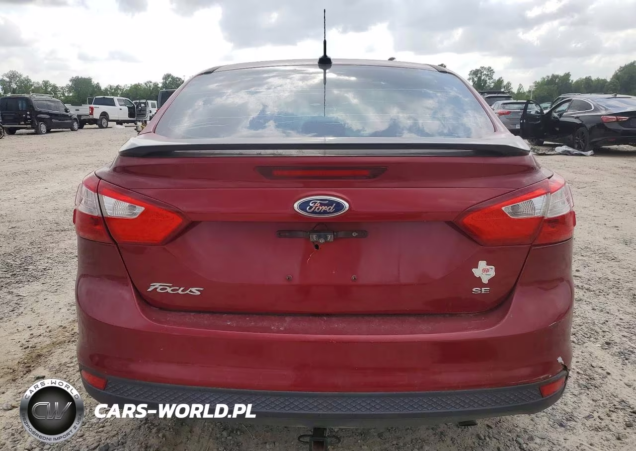 2014 Ford Focus Se VIN:1FADP3F2XEL348777 - 6