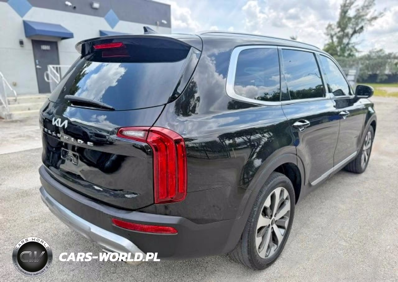 2022 Kia Telluride S VIN:5XYP64HC4NG204790 - 3