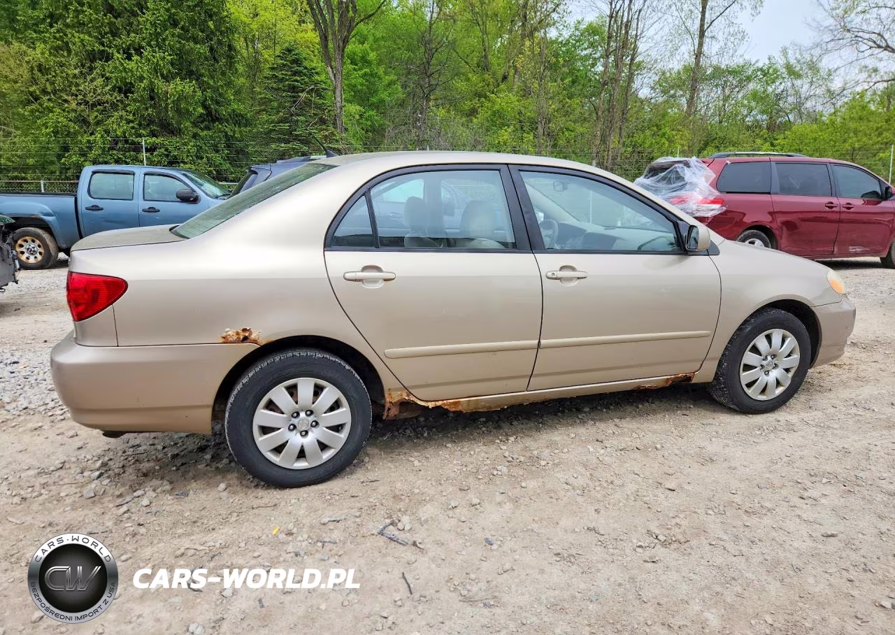 2004 Toyota Corolla Le VIN:2T1BR32E84C228901 - 3
