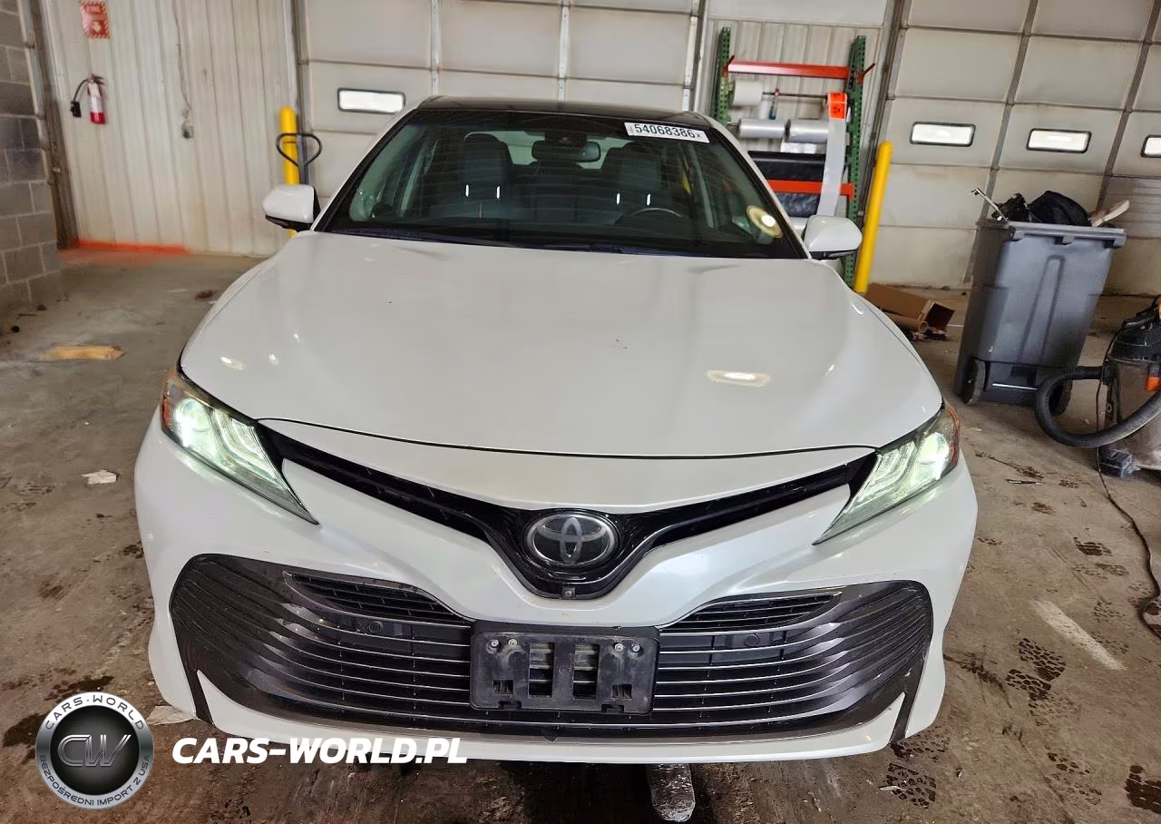 2018 Toyota Camry Xle VIN:4T1B11HK0JU017243 - 5