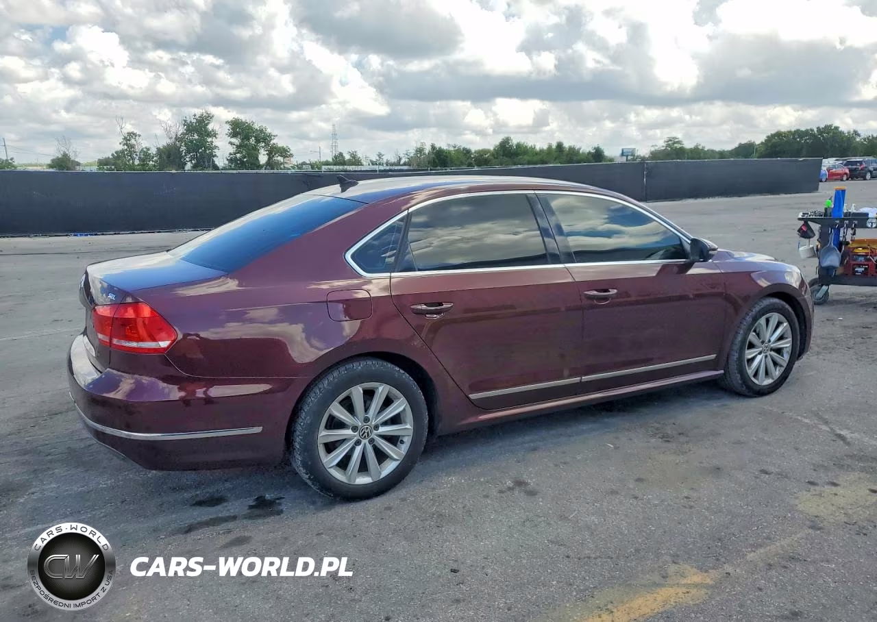 2012 Volkswagen Passat Sel VIN:1VWCP7A3XCC065593 - 3