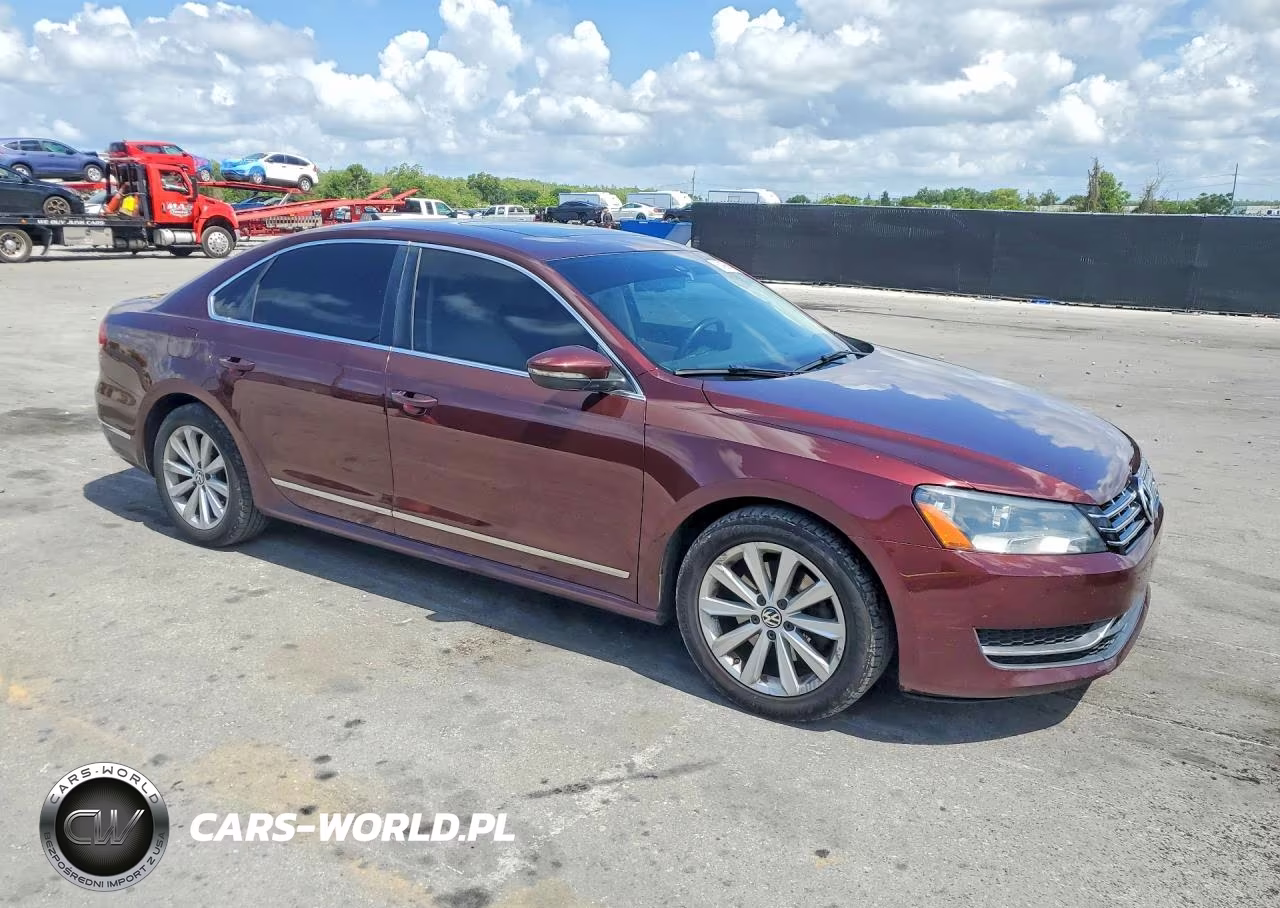 2012 Volkswagen Passat Sel VIN:1VWCP7A3XCC065593 - 4