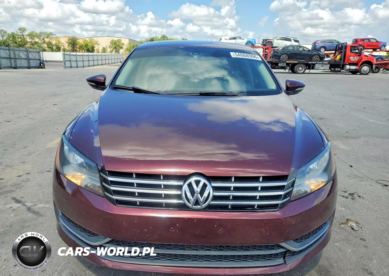 2012 Volkswagen Passat Sel VIN:1VWCP7A3XCC065593 - 5
