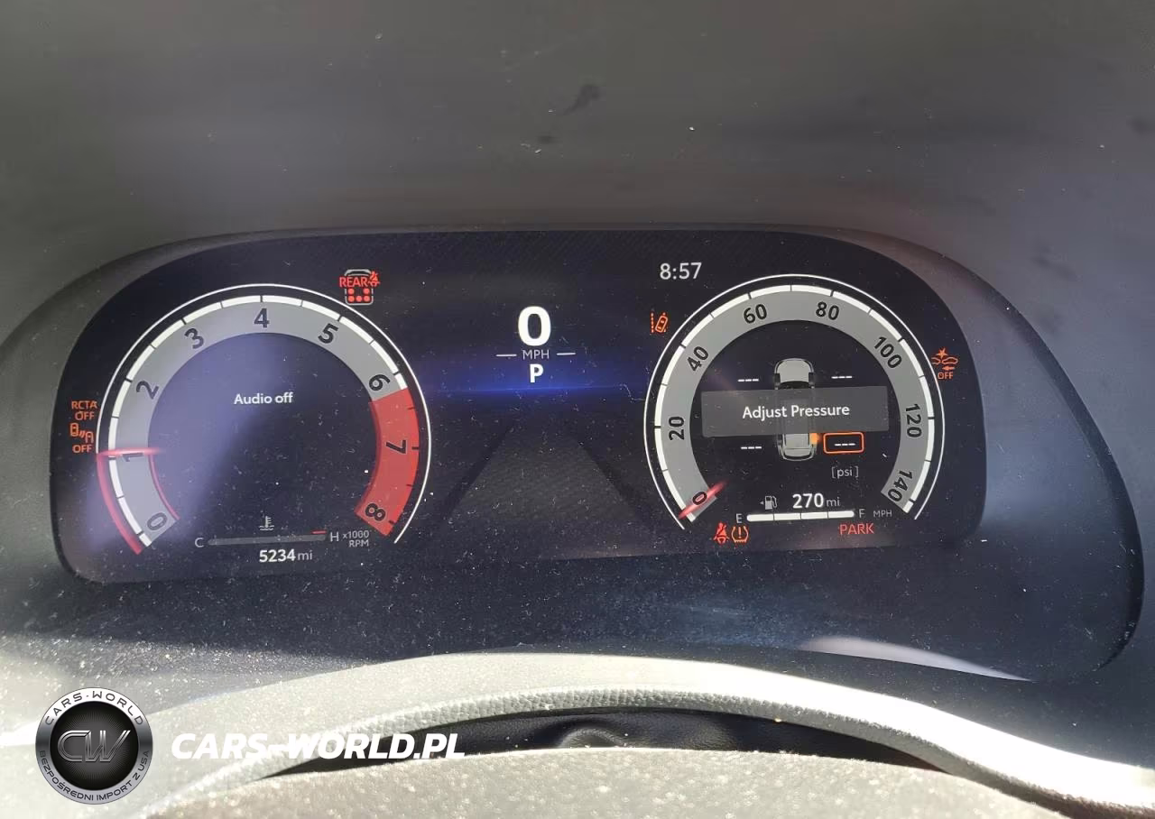 2025 Toyota Highlander Le VIN:5TDKDRBH1SS581304 - 9