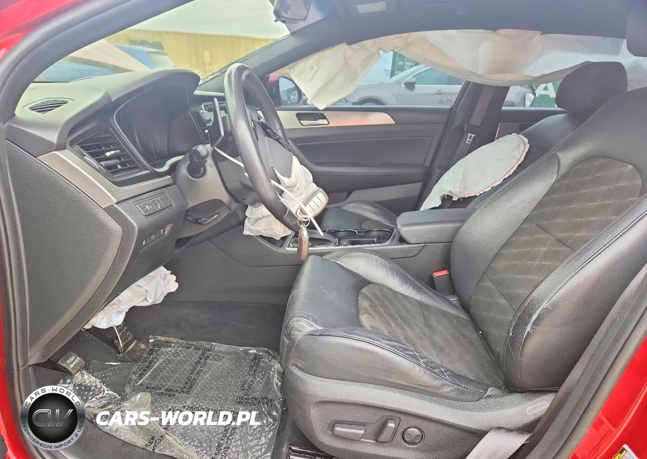 2019 Hyundai Sonata Sport VIN:5NPE34AF9KH806741 - 7