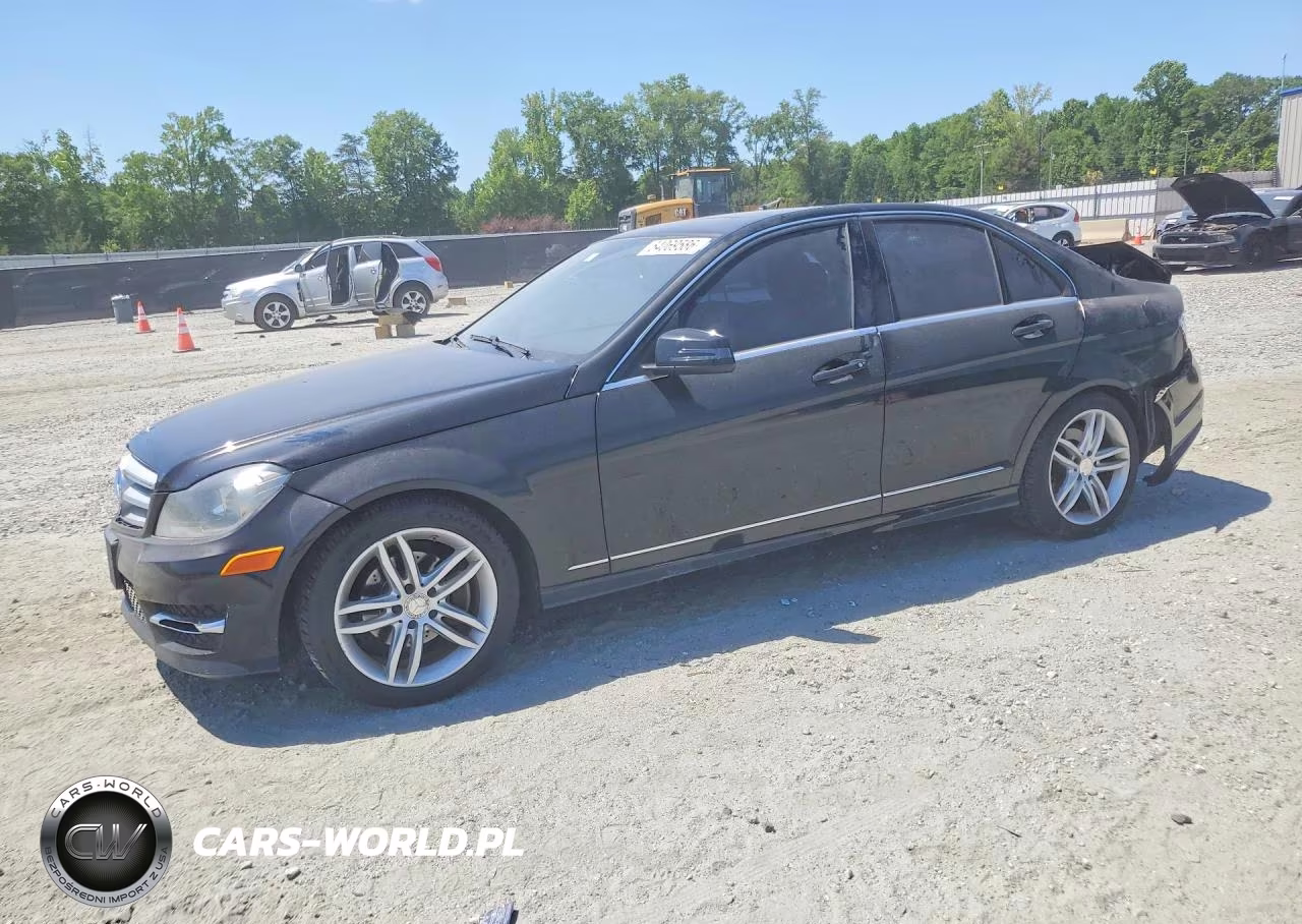 2013 Mercedes-Benz C 250 – zdjęcie 1 z 12