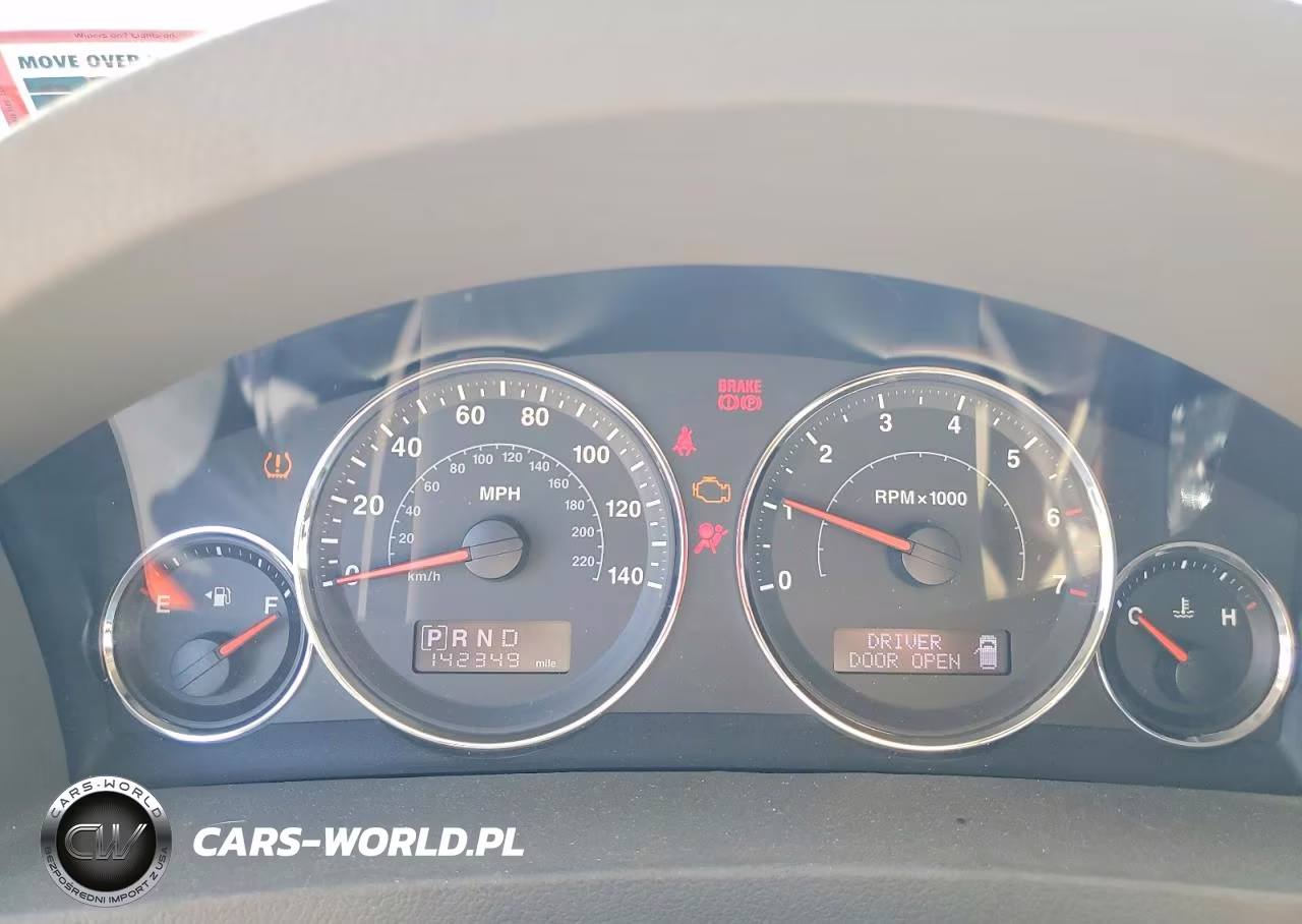 2008 Jeep Grand Cherokee Laredo VIN:1J8GR48K08C238693 - 9