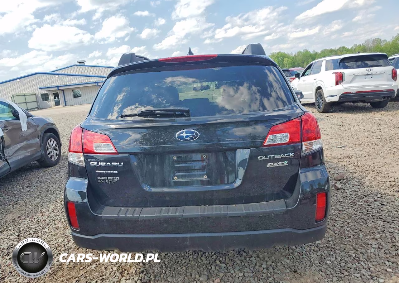 2014 Subaru Outback 2.5I Premium VIN:4S4BRBCC2E3272762 - 6