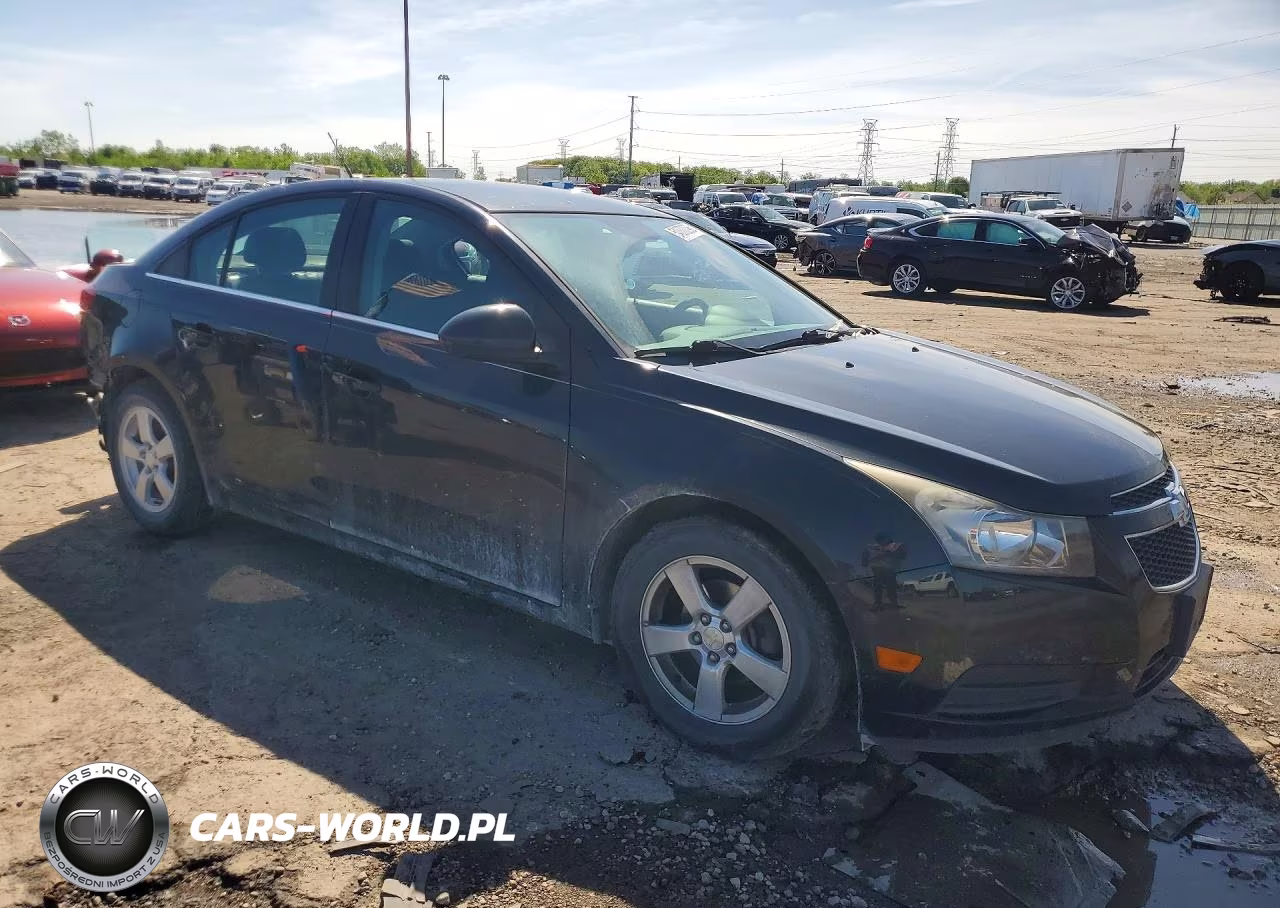 2014 Chevrolet Cruze Lt VIN:1G1PC5SB9E7424673 - 4