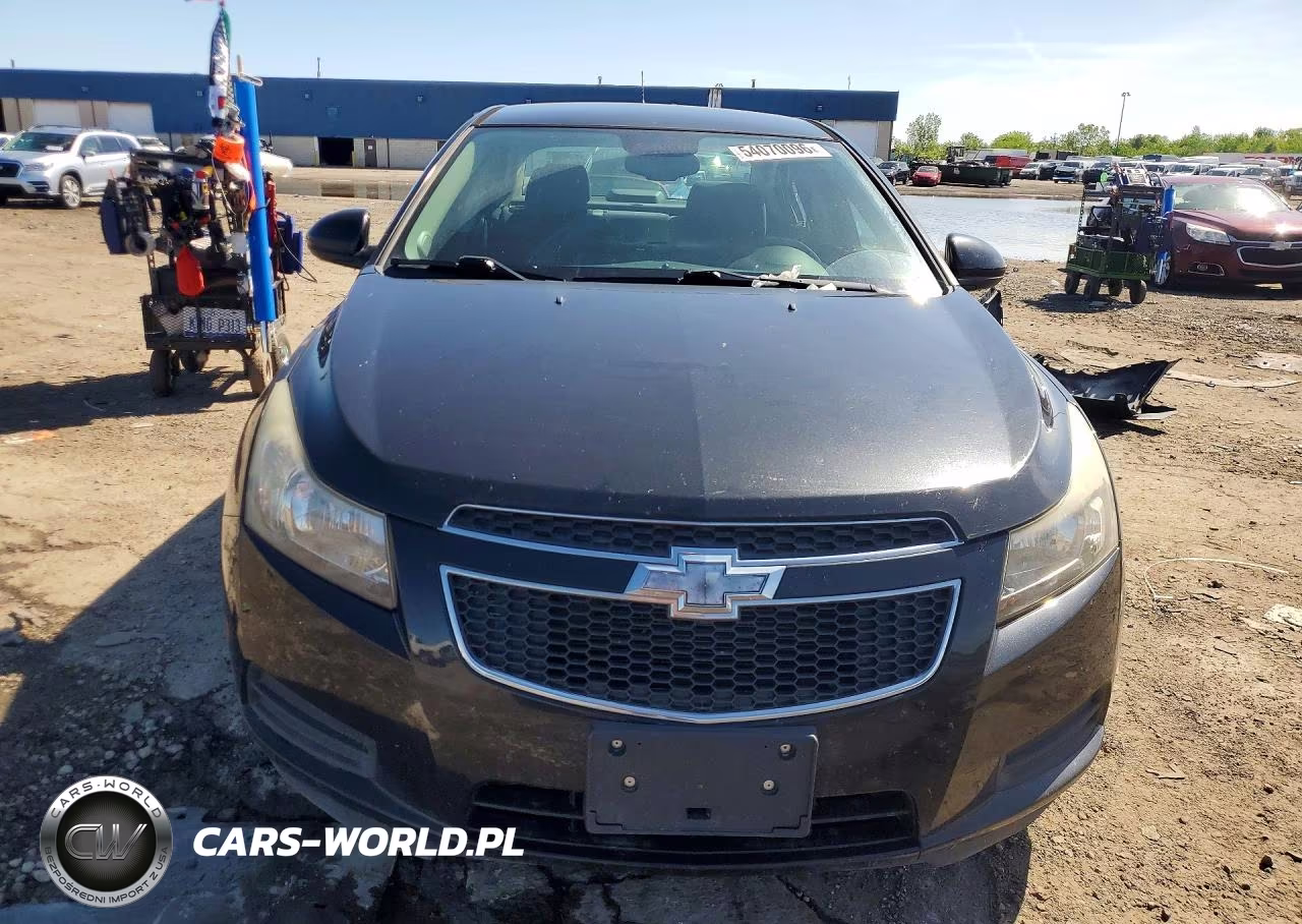 2014 Chevrolet Cruze Lt VIN:1G1PC5SB9E7424673 - 5