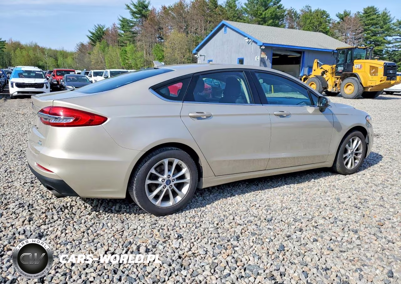 2019 Ford Fusion Se VIN:3FA6P0HD9KR266624 - 3