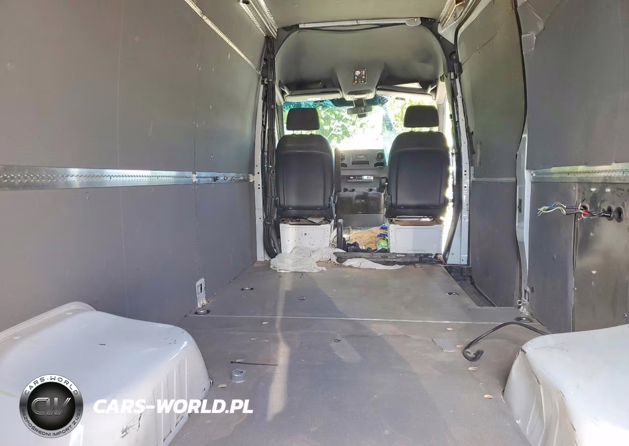 2024 Mercedes-Benz Sprinter 4500 VIN:W1Y9NC3Y2RT192458 - 10