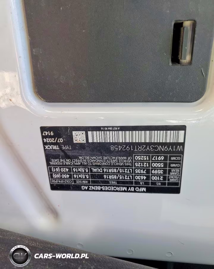 2024 Mercedes-Benz Sprinter 4500 VIN:W1Y9NC3Y2RT192458 - 13