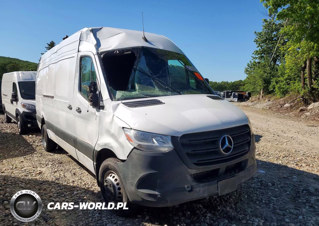2024 Mercedes-Benz Sprinter 4500 VIN:W1Y9NC3Y2RT192458 - 4