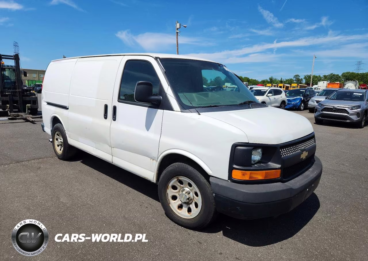 2013 Chevrolet Express G1500 VIN:1GCSGAFX0D1129855 - 4