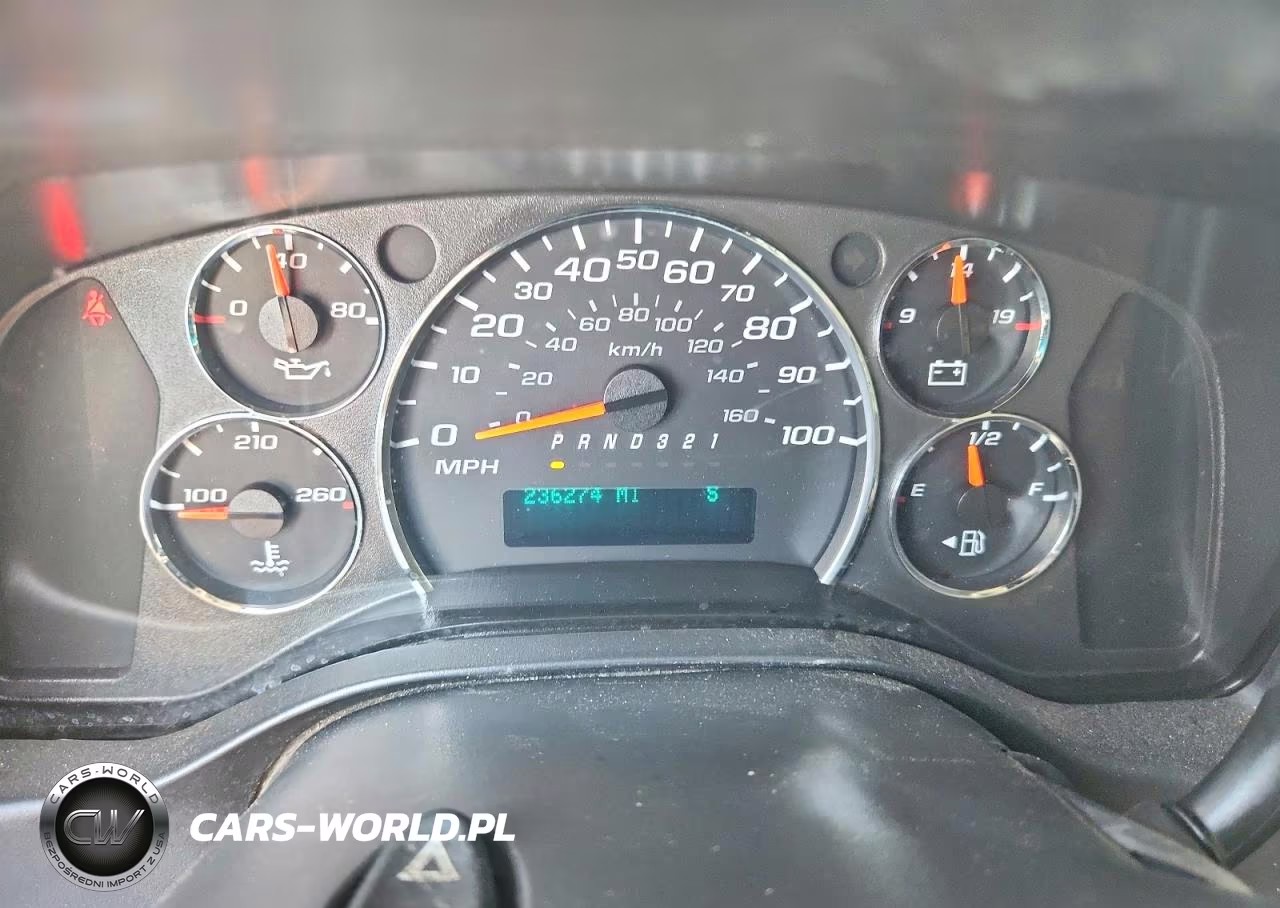 2013 Chevrolet Express G1500 VIN:1GCSGAFX0D1129855 - 9