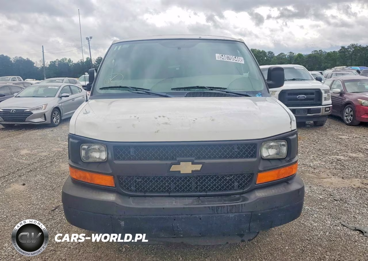 2012 Chevrolet Express G2500 VIN:1GCWGGCA4C1156737 - 5