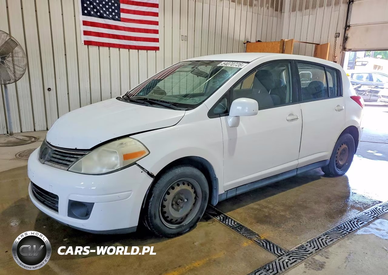 2008 Nissan Versa 1.8 S
