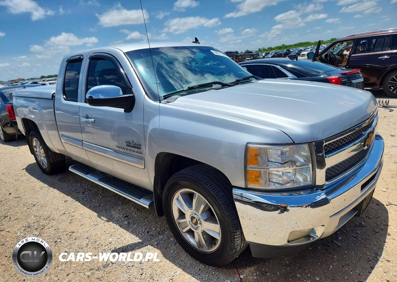 2012 Chevrolet Silverado C1500 Lt VIN:1GCRCSE09CZ332375 - 4