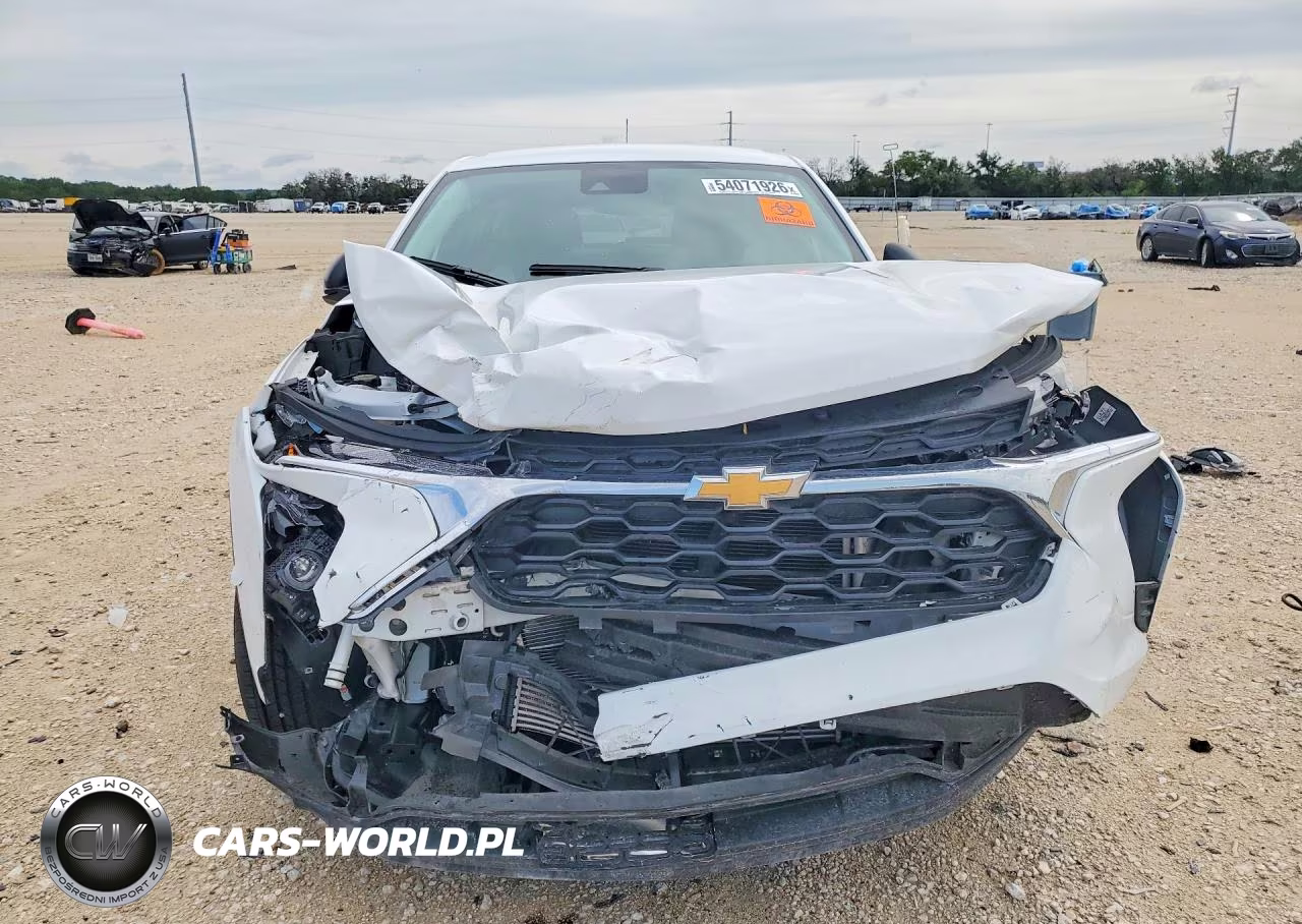 2024 Chevrolet Trax Ls VIN:KL77LFE27RC246247 - 5