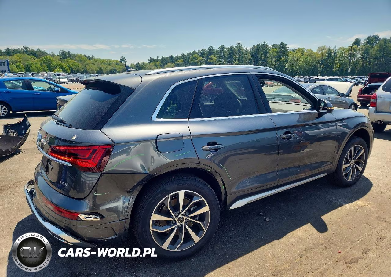 2024 Audi Q5 Premium 45 VIN:WA1GAAFY3R2153093 - 3