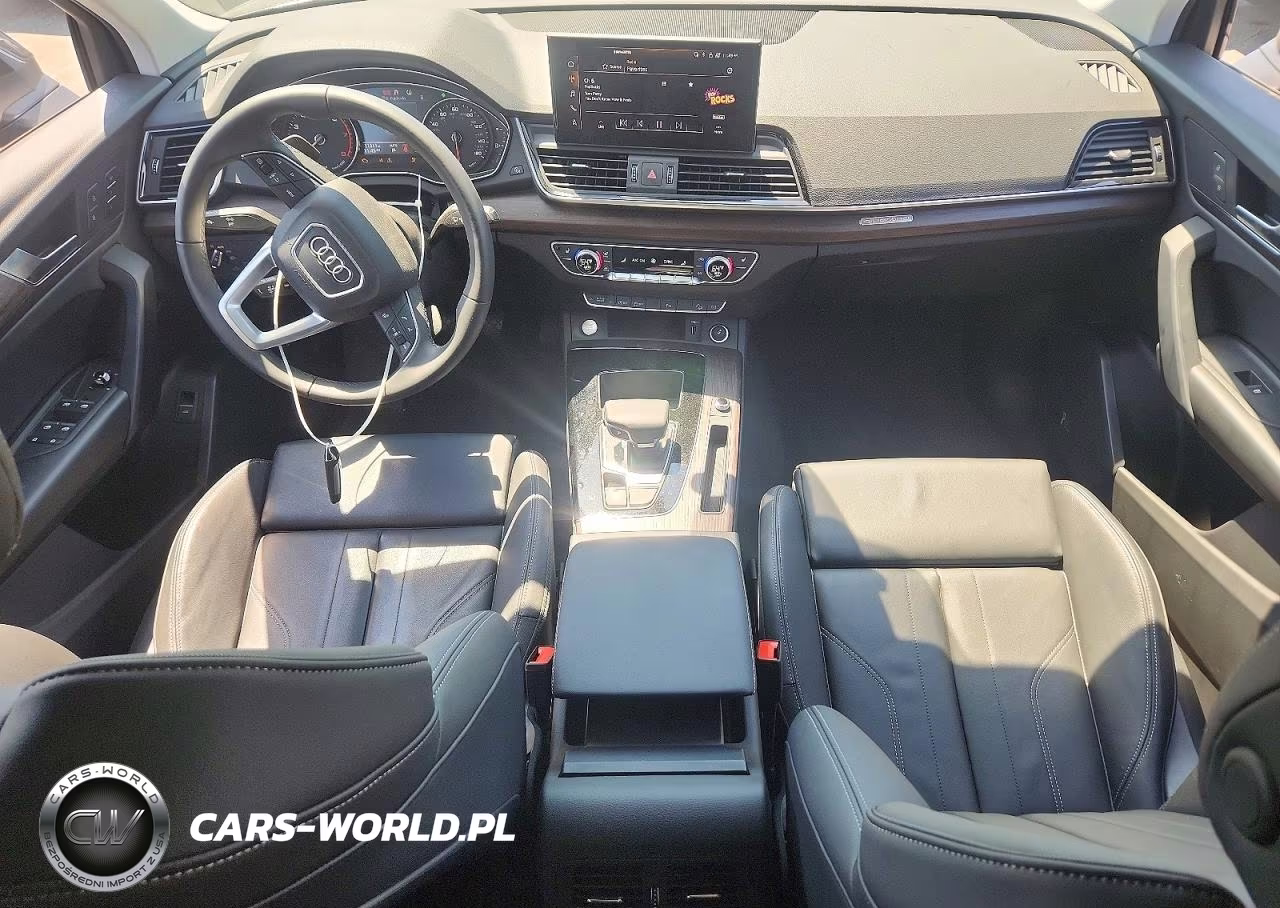 2024 Audi Q5 Premium 45 VIN:WA1GAAFY3R2153093 - 8