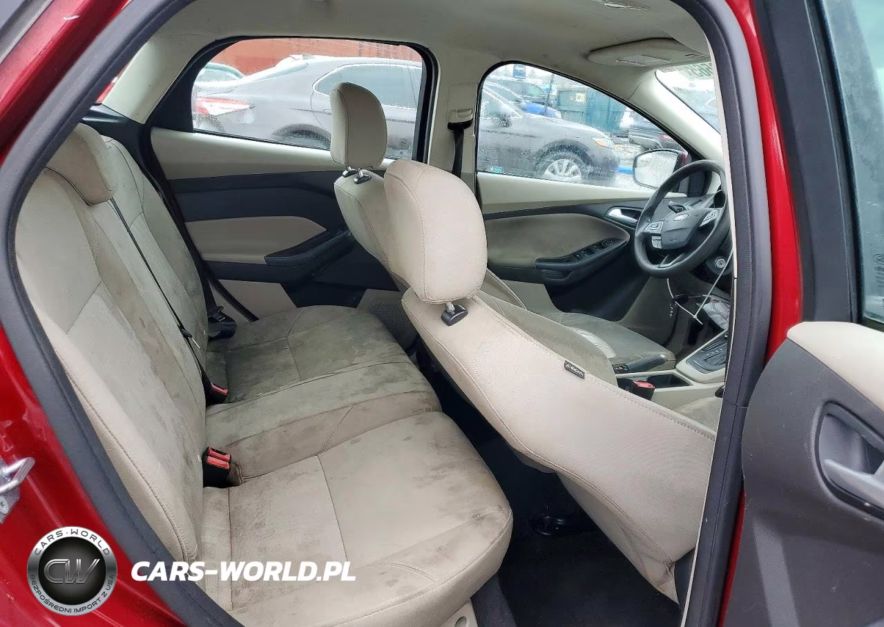 2017 Ford Focus Se VIN:1FADP3K22HL232368 - 10