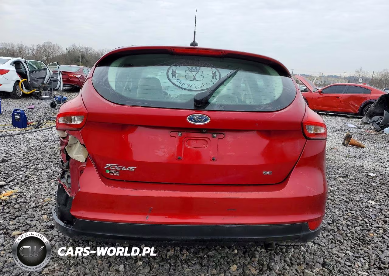 2017 Ford Focus Se VIN:1FADP3K22HL232368 - 6