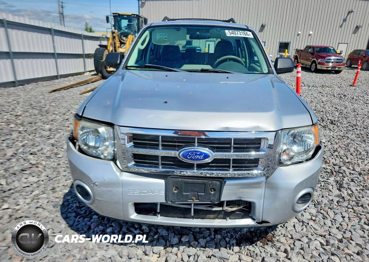 2011 Ford Escape Xls VIN:1FMCU0C72BKC40440 - 5