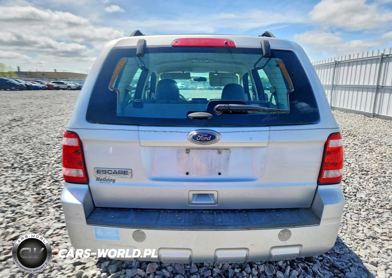 2011 Ford Escape Xls VIN:1FMCU0C72BKC40440 - 6