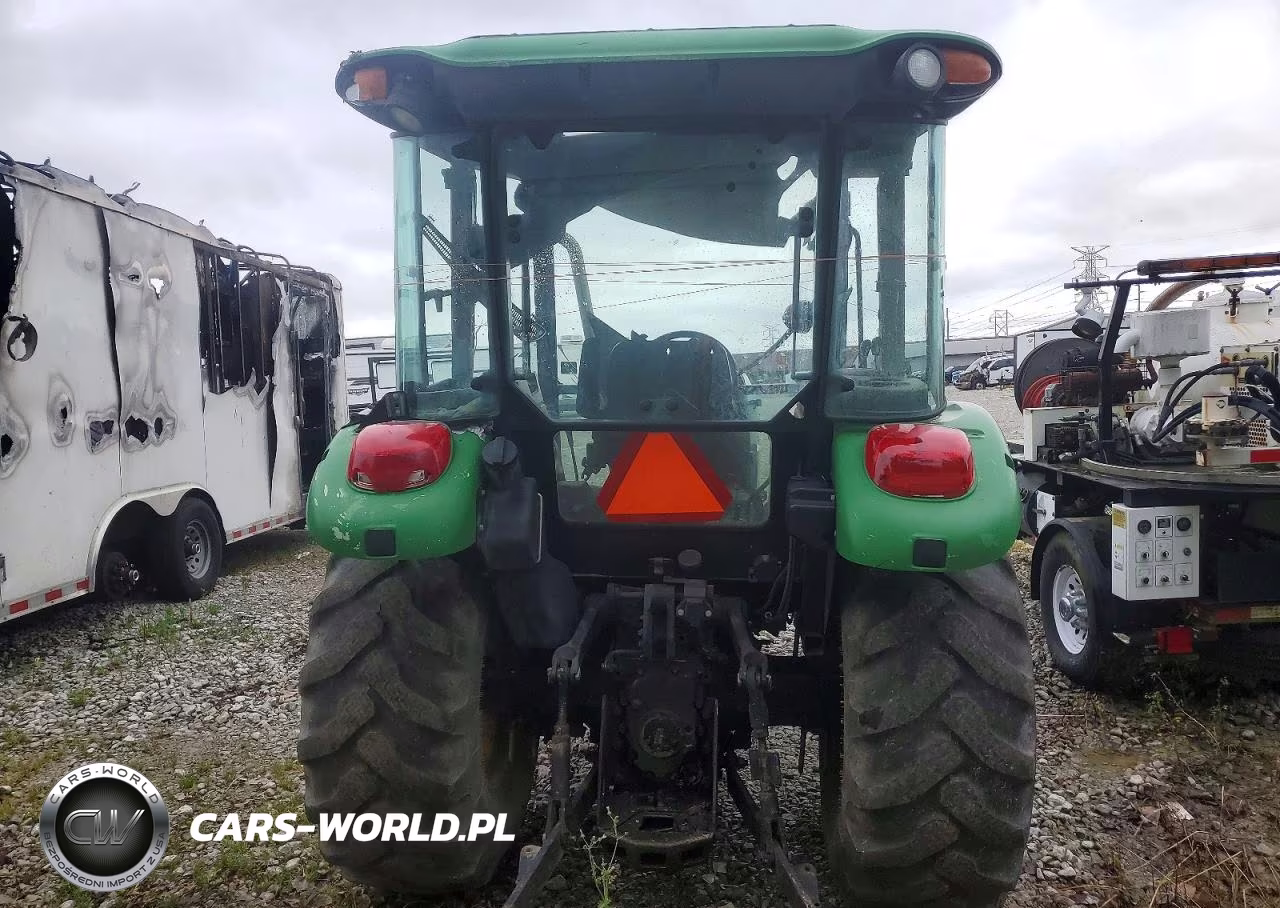 2005 John Deere Commercial VIN:LV5225P123228 - 6