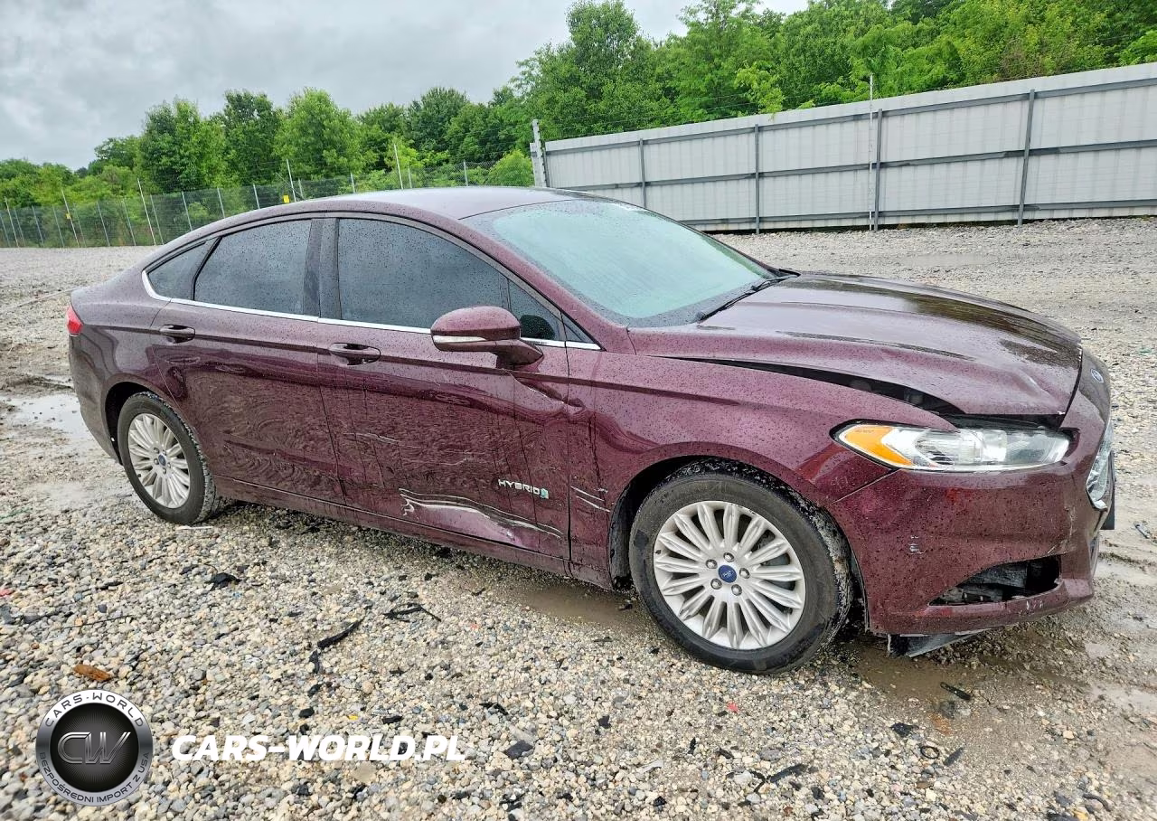 2013 Ford Fusion Se Hybrid VIN:3FA6P0LU4DR380282 - 4