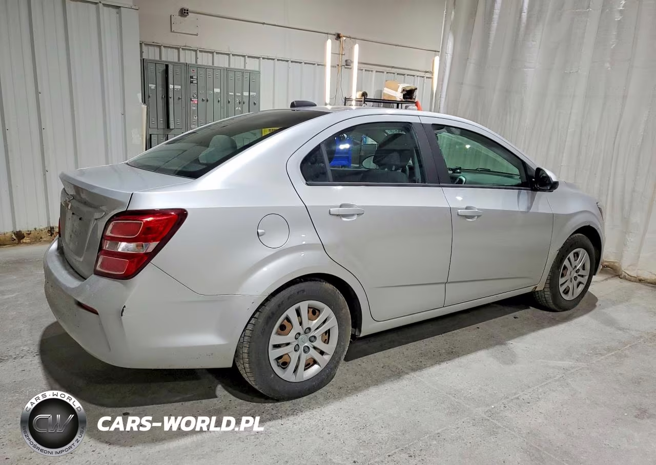 2017 Chevrolet Sonic Ls VIN:1G1JB5SG2H4172582 - 3