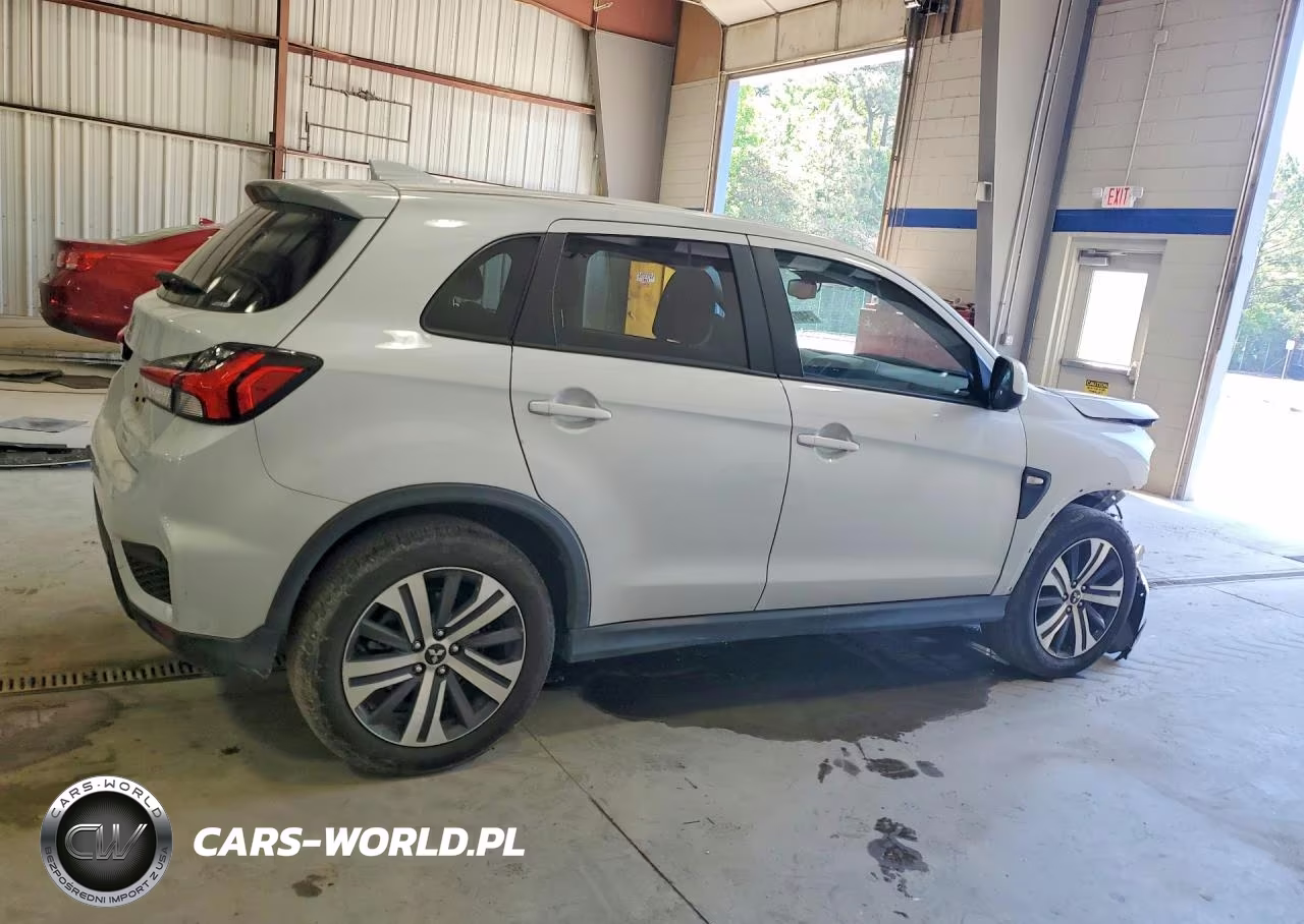 2025 Mitsubishi Outlander Sport S VIN:JA4ARUAU4SU011298 - 3