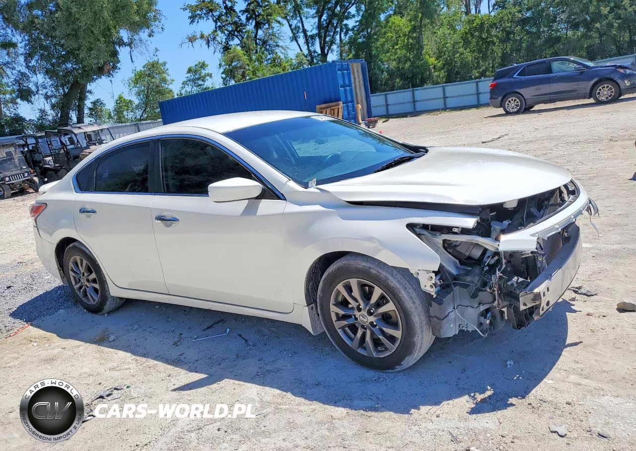 2015 Nissan Altima 2.5 S VIN:1N4AL3AP8FC583858 - 4