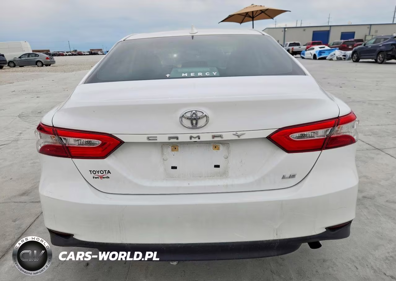 2019 Toyota Camry Le VIN:4T1B11HK7KU203279 - 6