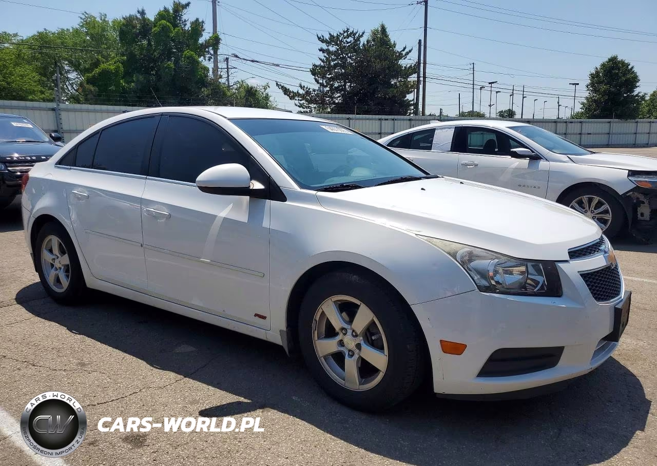 2014 Chevrolet Cruze Lt VIN:1G1PC5SB3E7481306 - 4