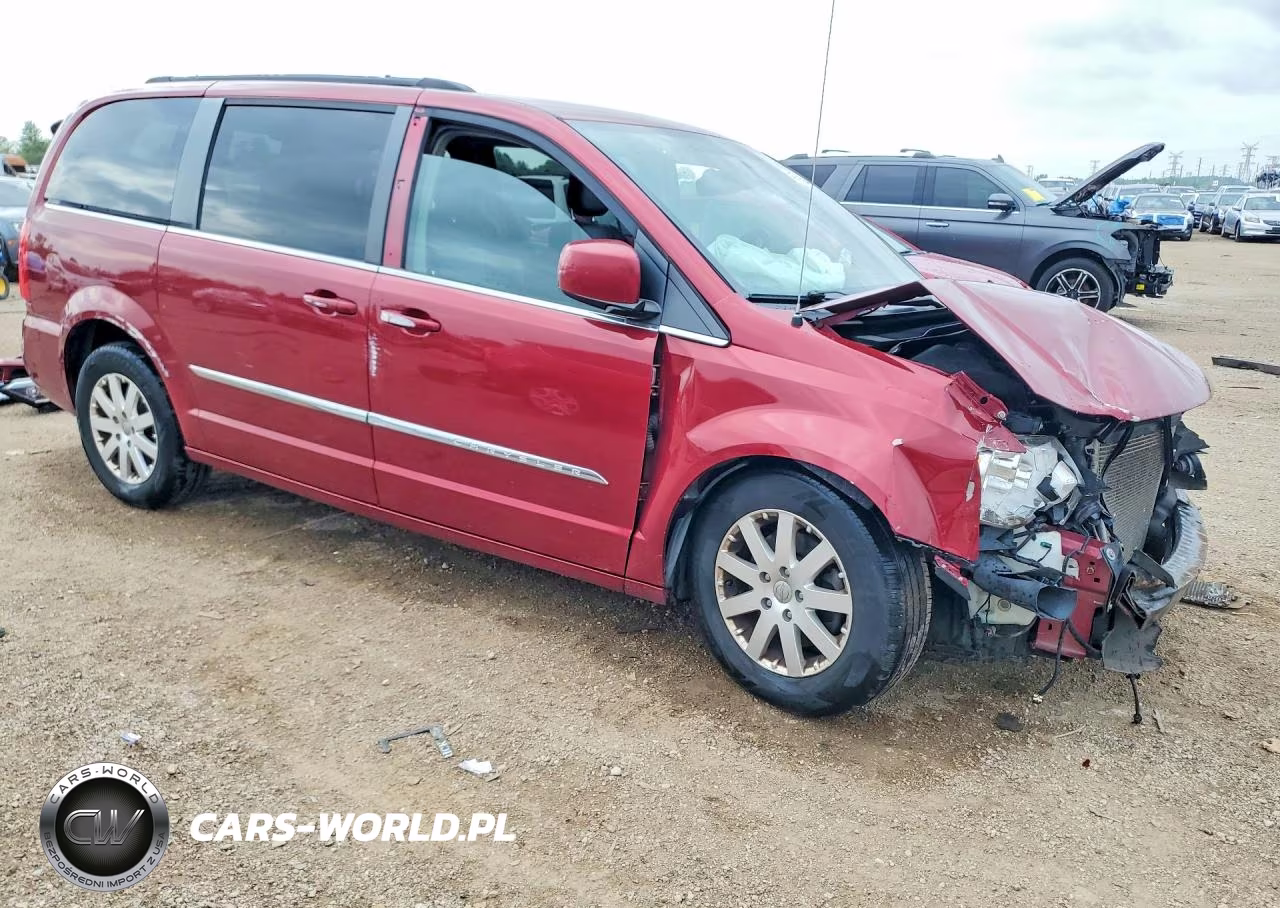 2016 Chrysler Town & Country Touring VIN:2C4RC1BG1GR187456 - 4