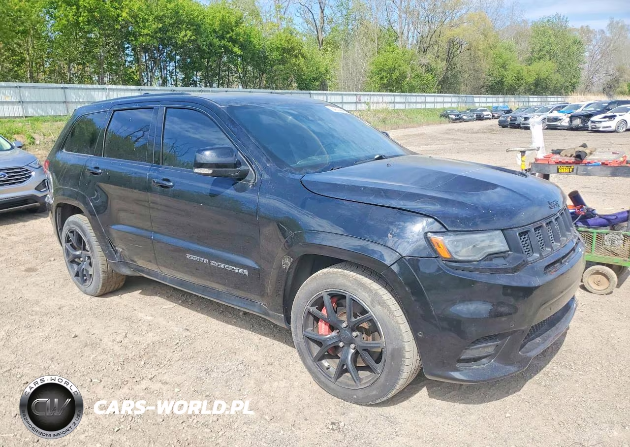 2017 Jeep Grand Cherokee Laredo VIN:1C4RJFAG0HC924905 - 4