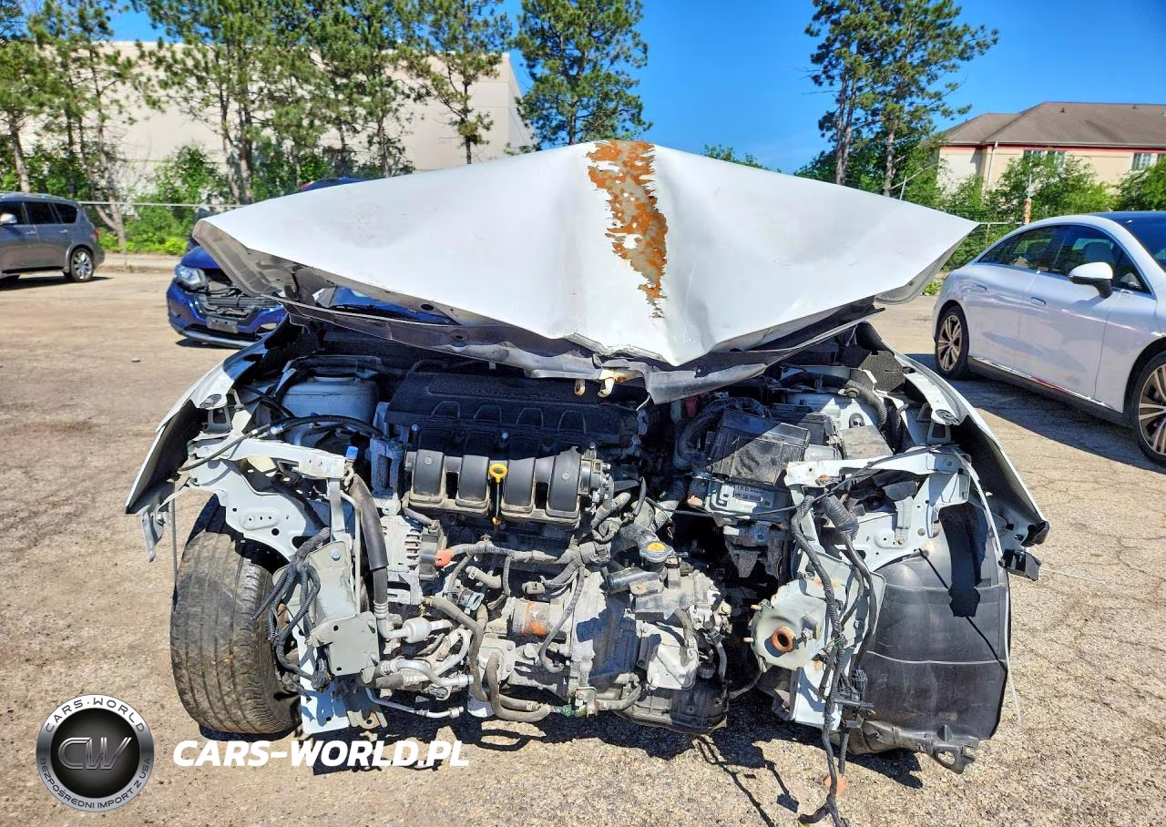 2017 Nissan Sentra S VIN:3N1AB7AP0HY245808 - 5