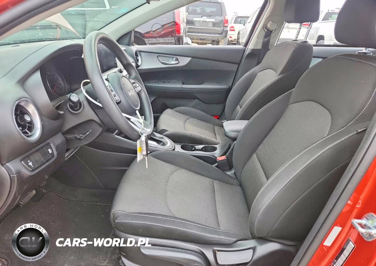 2023 Kia Forte Lxs VIN:3KPF24AD0PE509147 - 7