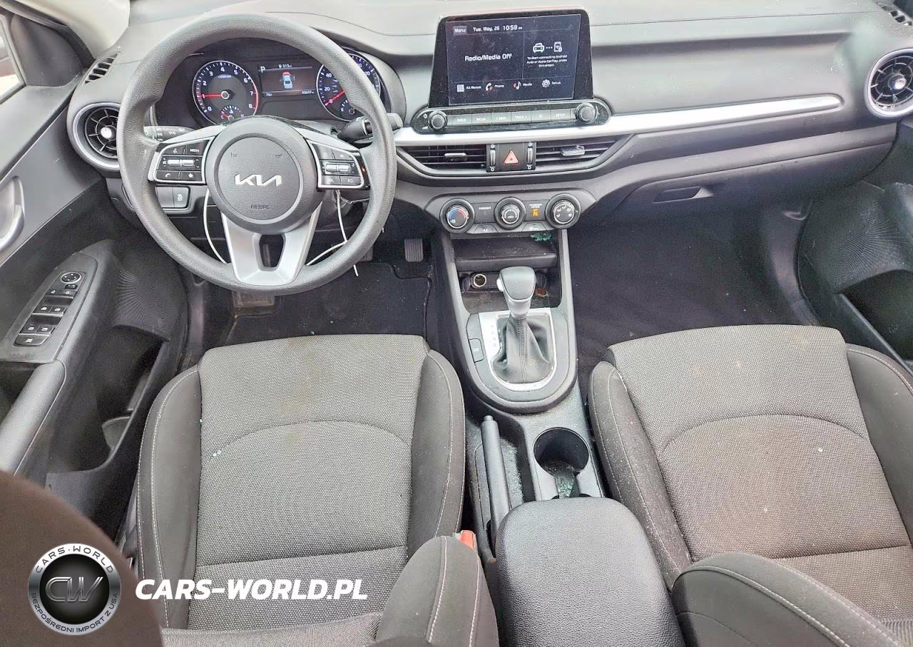 2023 Kia Forte Lxs VIN:3KPF24AD0PE509147 - 8