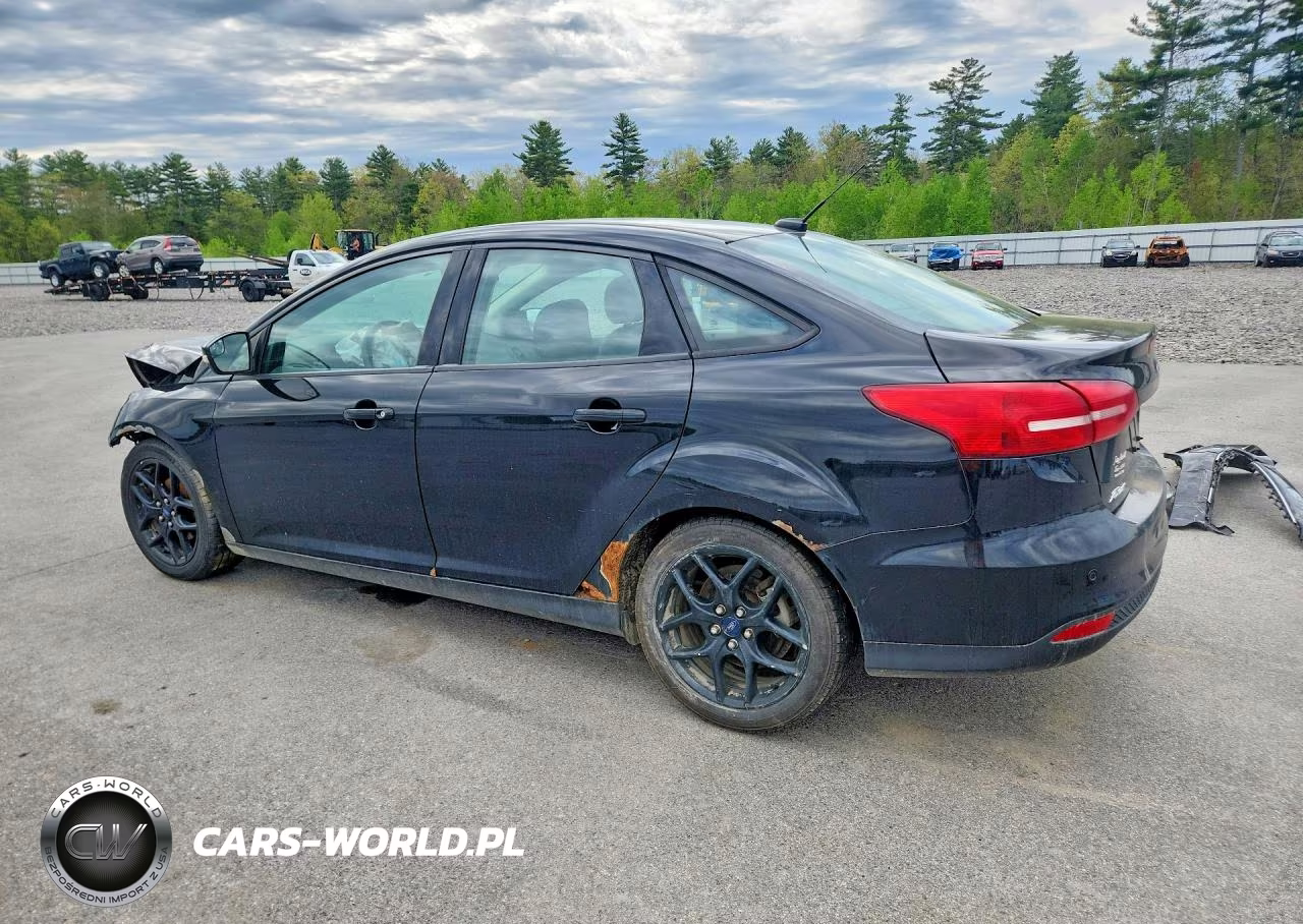 2016 Ford Focus Se VIN:1FADP3F28GL232111 - 2