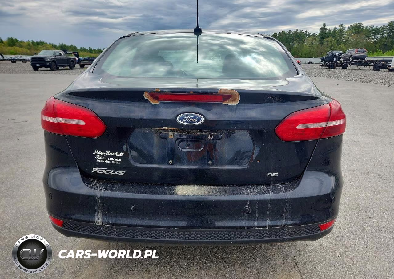 2016 Ford Focus Se VIN:1FADP3F28GL232111 - 6